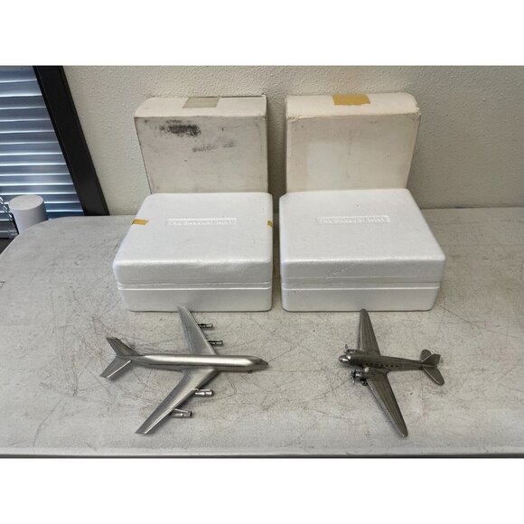 Lot of 2 Danbury Mint Boeing 707 Pewter Great Aircraft of History - Scale 1:247 - Picture 1 of 16